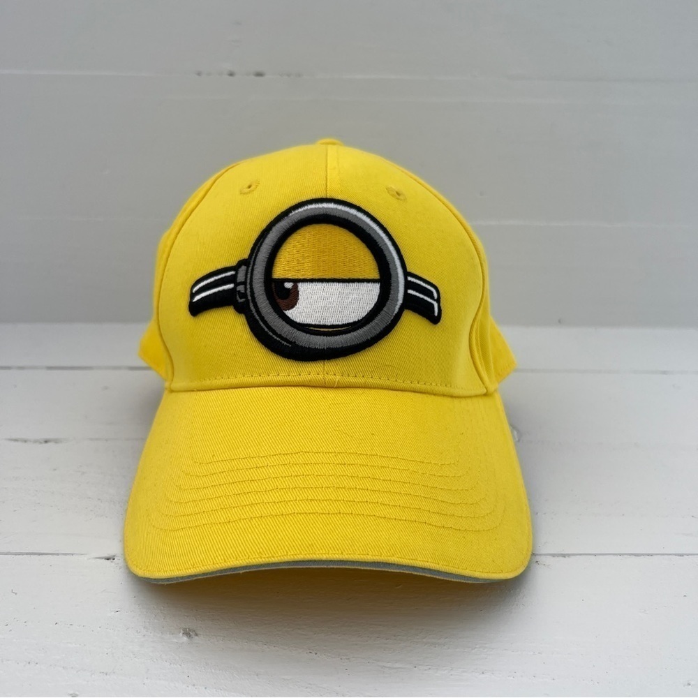 Minions Yellow Hat Hook And Loop Universal Eye Roll Basbeball Cap Vaction Summer
